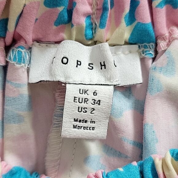 TopShop Poplin Daisy Cut Out Side sleeveless top in pink and blue - Picture 6 of 7